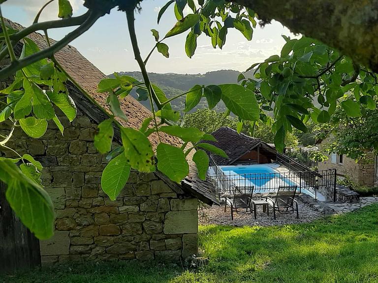 Vakantiehuis Frankrijk met Zwembad FermePostel Zwembad en Zonneterras