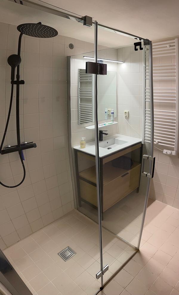 Vakantiehuis Frankrijk met Zwembad FermePostel Badkamer met Toilet