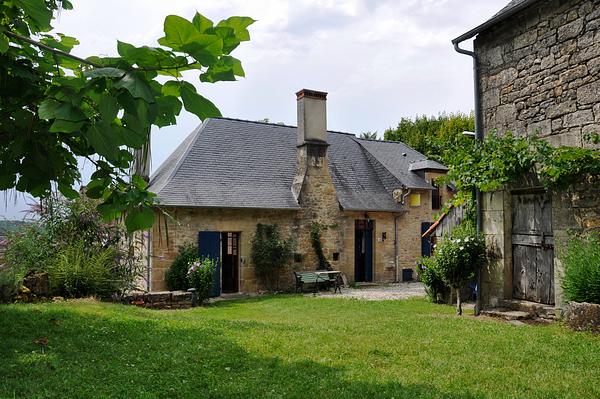 Vakantiehuis Frankrijk met Zwembad FermePostel Tuin 